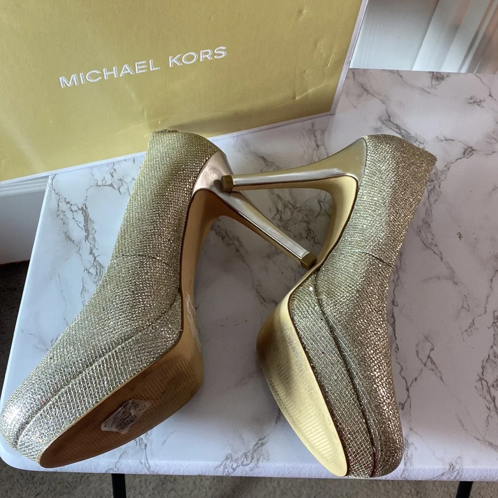 Michael Kors Ionna Pump Silver Glitter Heels Size 10M with Box - Picture 6 of 12